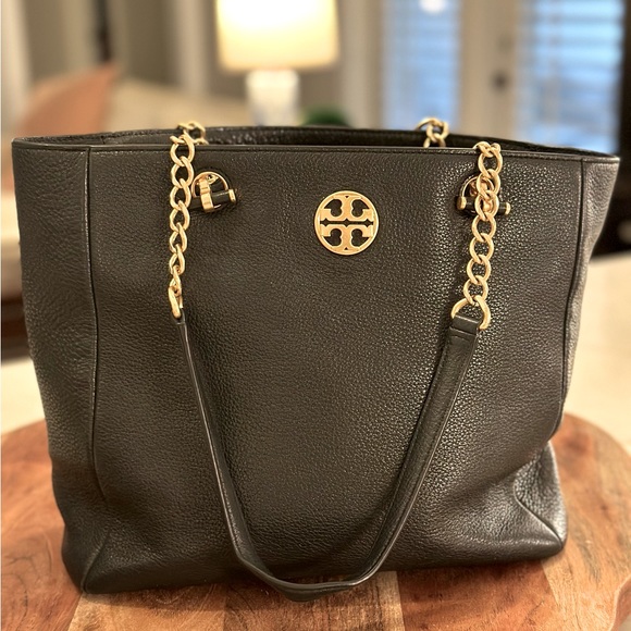 Tory Burch Handbags - Tory Burch Tote Black